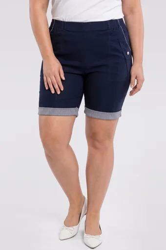 Pantaloncini rossi con polsini a cinture