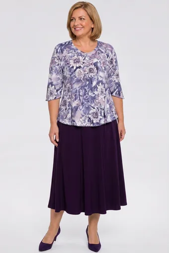 coordinato blu navy con motivi bianchi