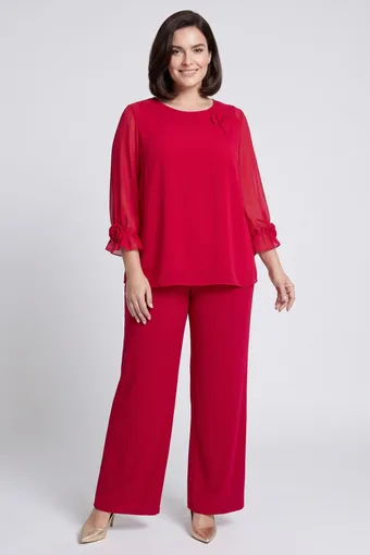 coordinato magenta con applicazioni floreali