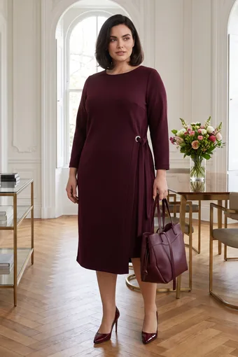 Abito bordeaux con cravatta